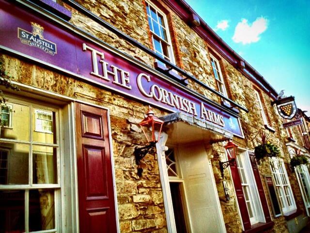 Отель The Cornish Arms Тависток Экстерьер фото